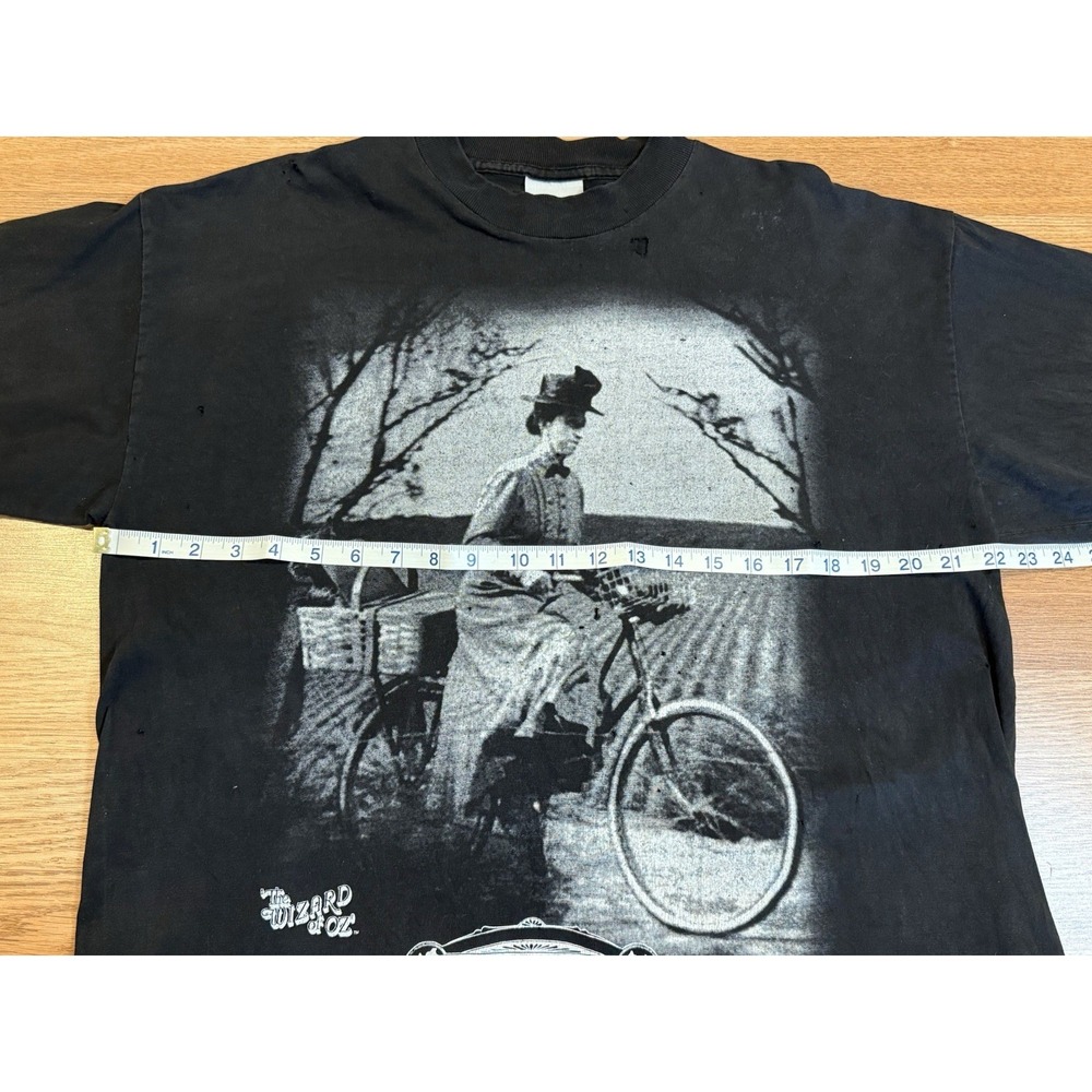 VTG Wizard Of Oz Shirt Miss Almira Gulch Wicked Shirt Stanley Desantis XL Flaws - Picture 12 of 16